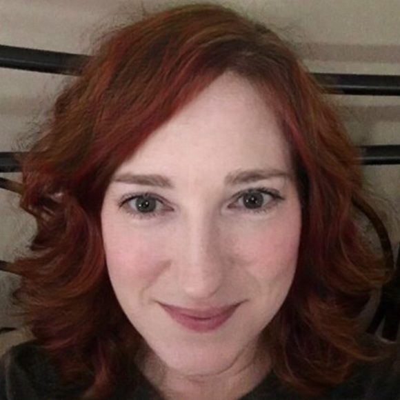 Meet your Posher, Pamela - Picture 1 of 1